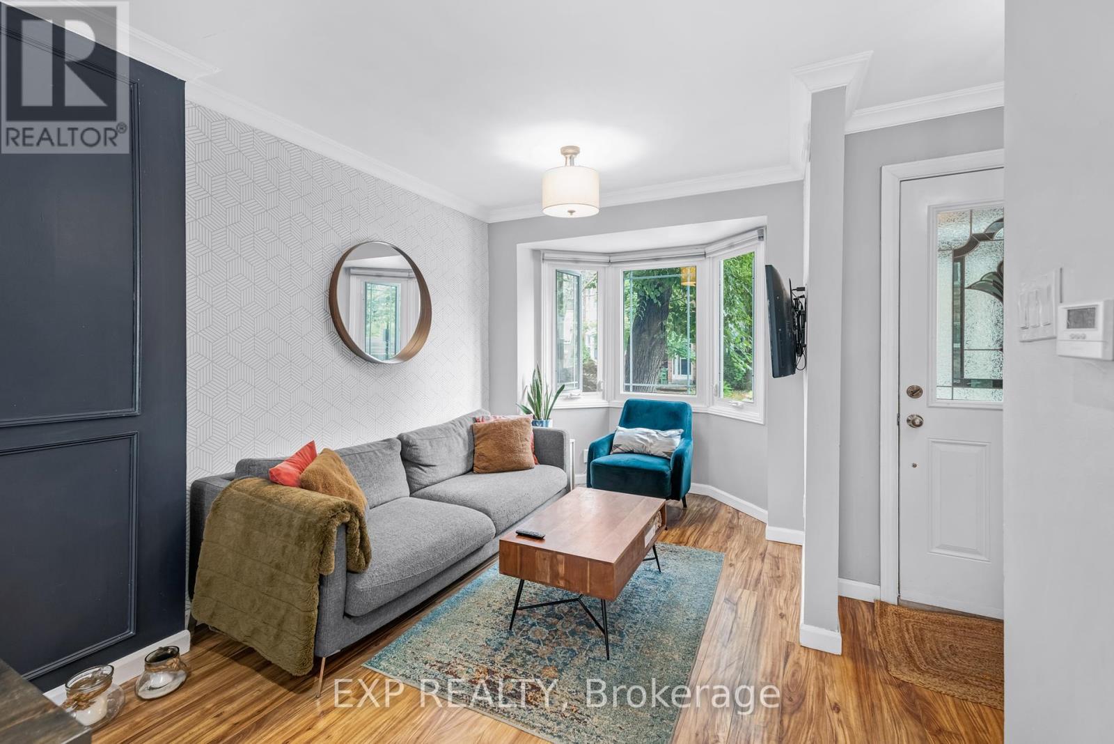 14 Lount Street, Toronto, Ontario  M4J 5A2 - Photo 4 - E12457346