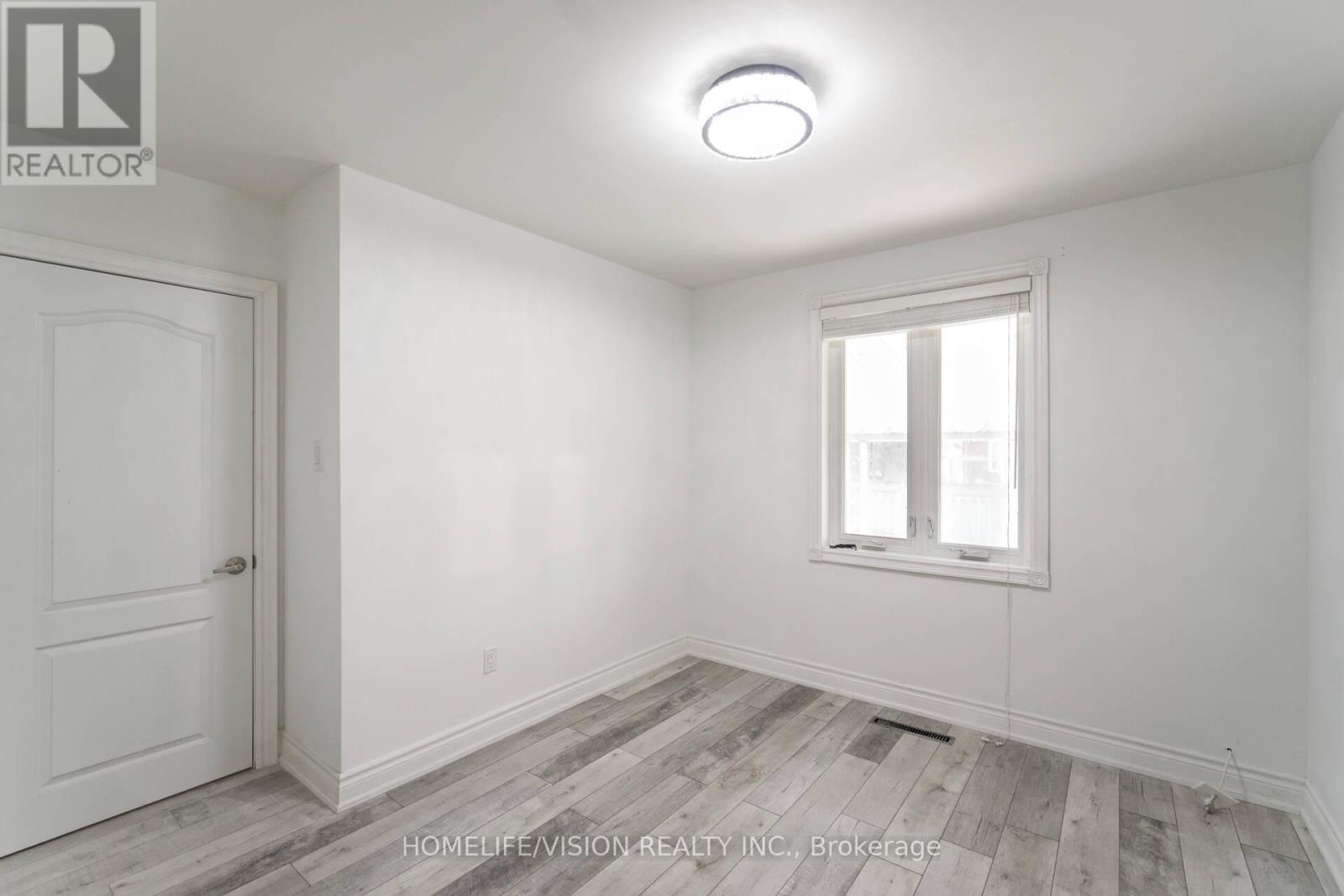 5 Orlando Boulevard, Toronto, Ontario  M1R 3N5 - Photo 21 - E12457356