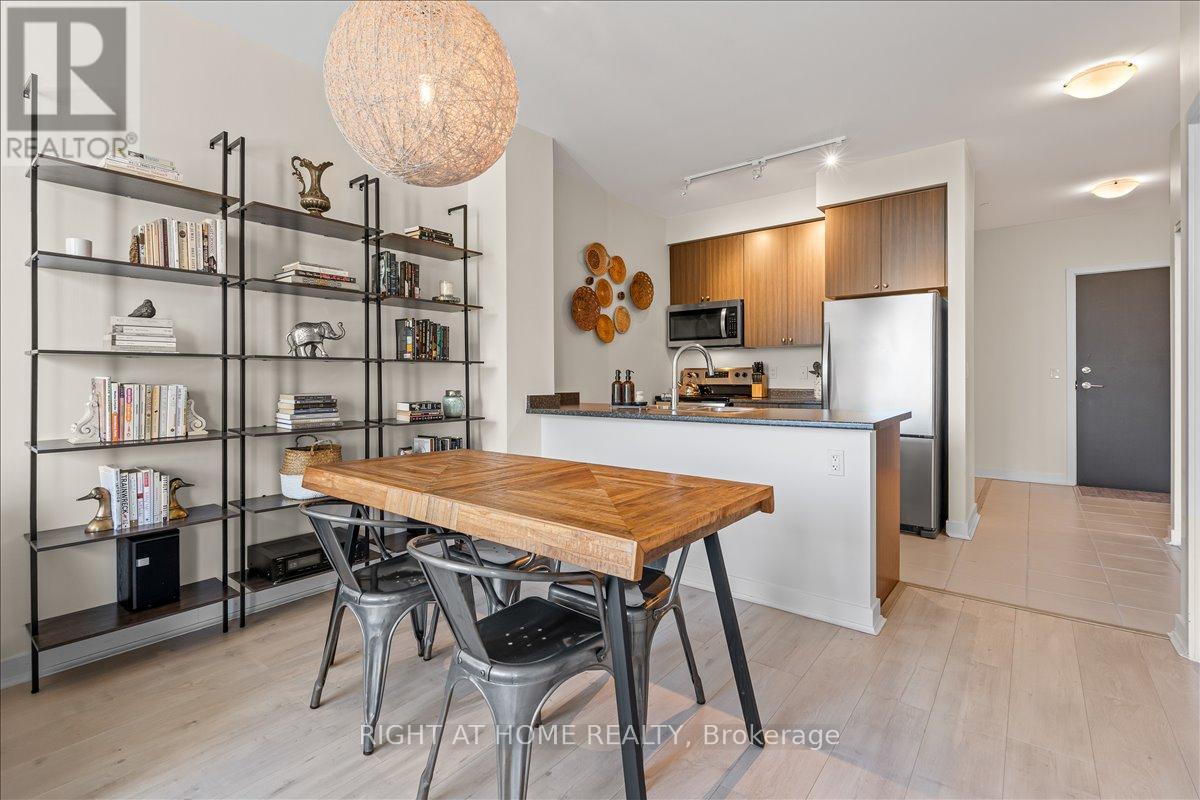 210 - 8 Trent Avenue, Toronto, Ontario  M4C 0A6 - Photo 13 - E12457376