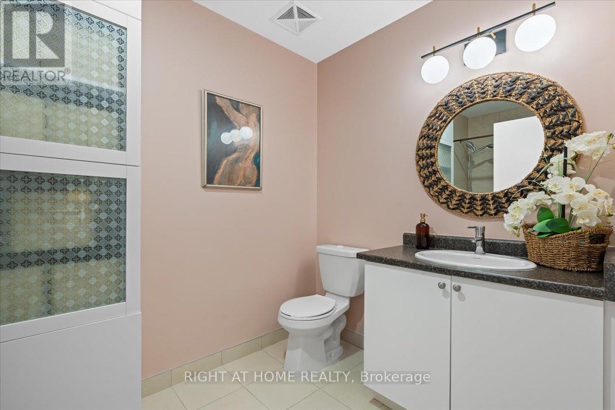 210 - 8 Trent Avenue, Toronto, Ontario  M4C 0A6 - Photo 15 - E12457376
