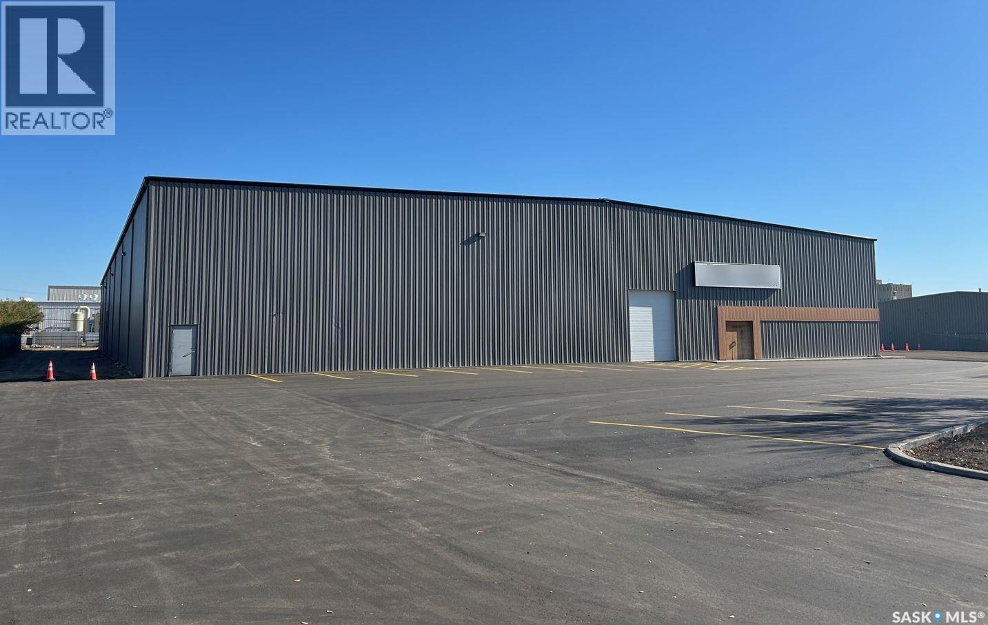 2950 Miners Avenue, Saskatoon, Saskatchewan  S7K 0X8 - Photo 1 - SK020657
