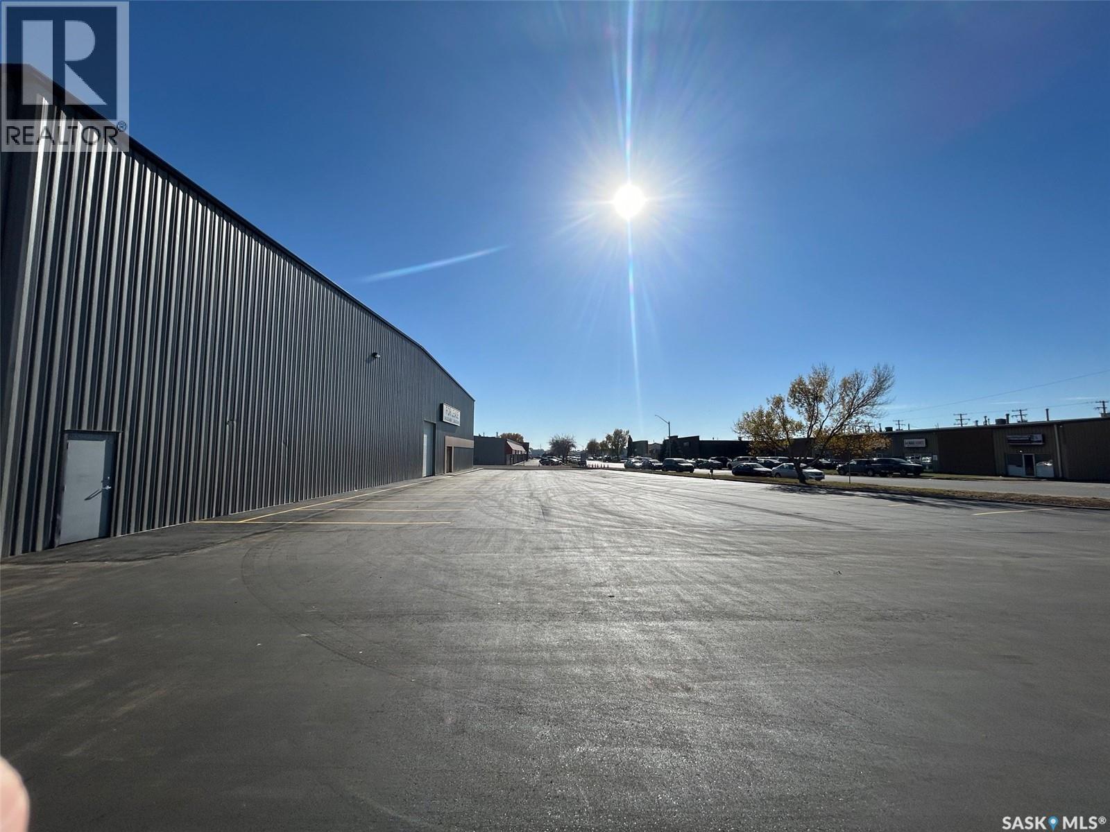 2950 Miners Avenue, Saskatoon, Saskatchewan  S7K 0X8 - Photo 4 - SK020657