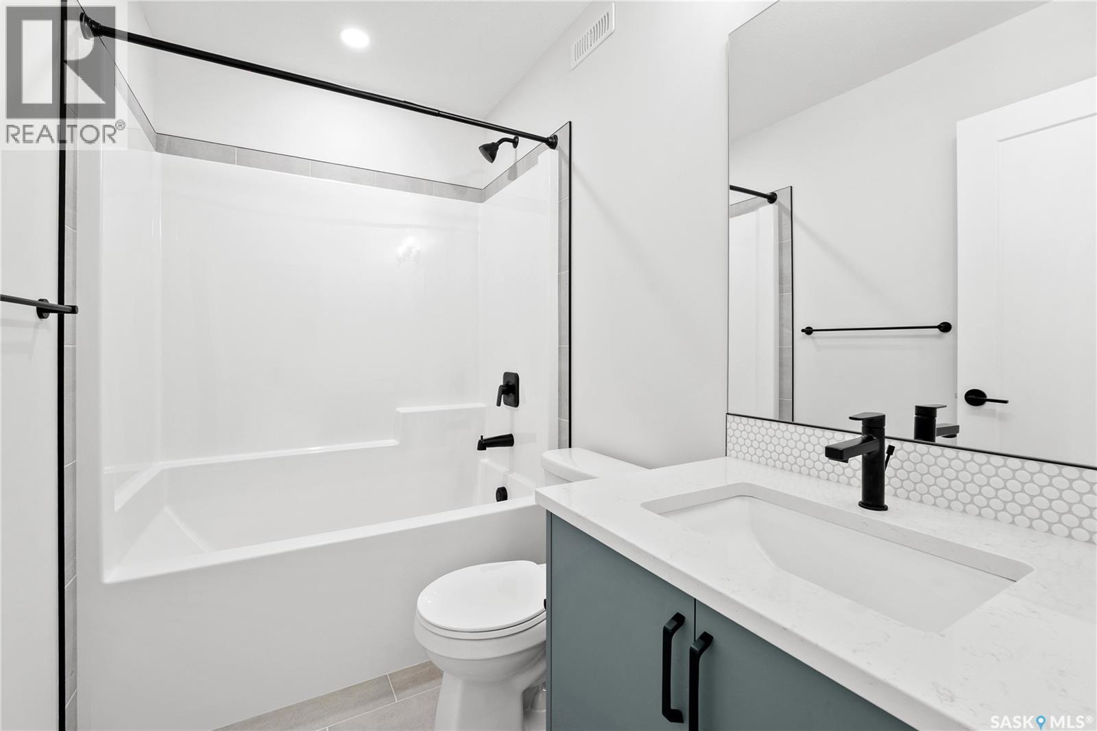 407 Kinloch Crescent, Saskatoon, Saskatchewan  S7M 5N8 - Photo 17 - SK020652