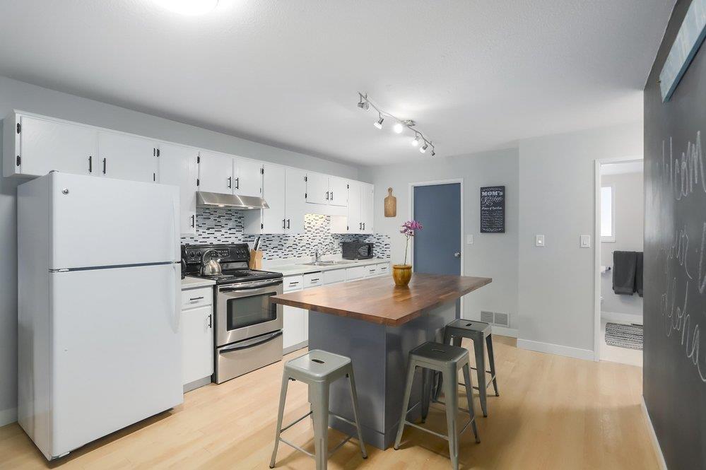 1800 King George Boulevard, Surrey, British Columbia  V4A 5A1 - Photo 2 - R3057544