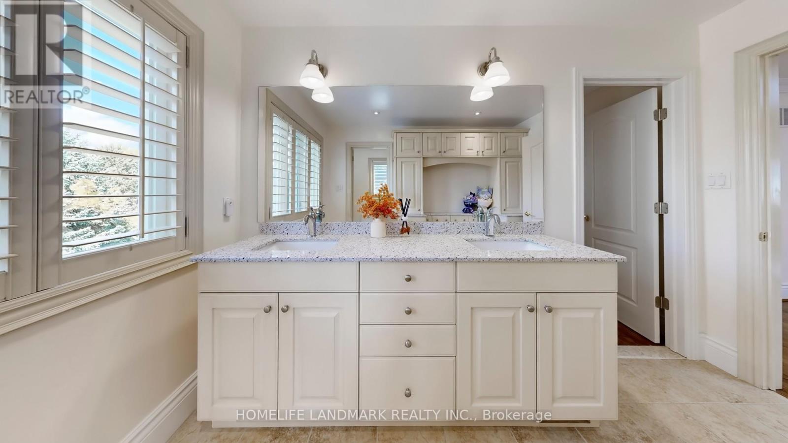 90 Offord Crescent, Aurora, Ontario  L4G 0K5 - Photo 28 - N12430949