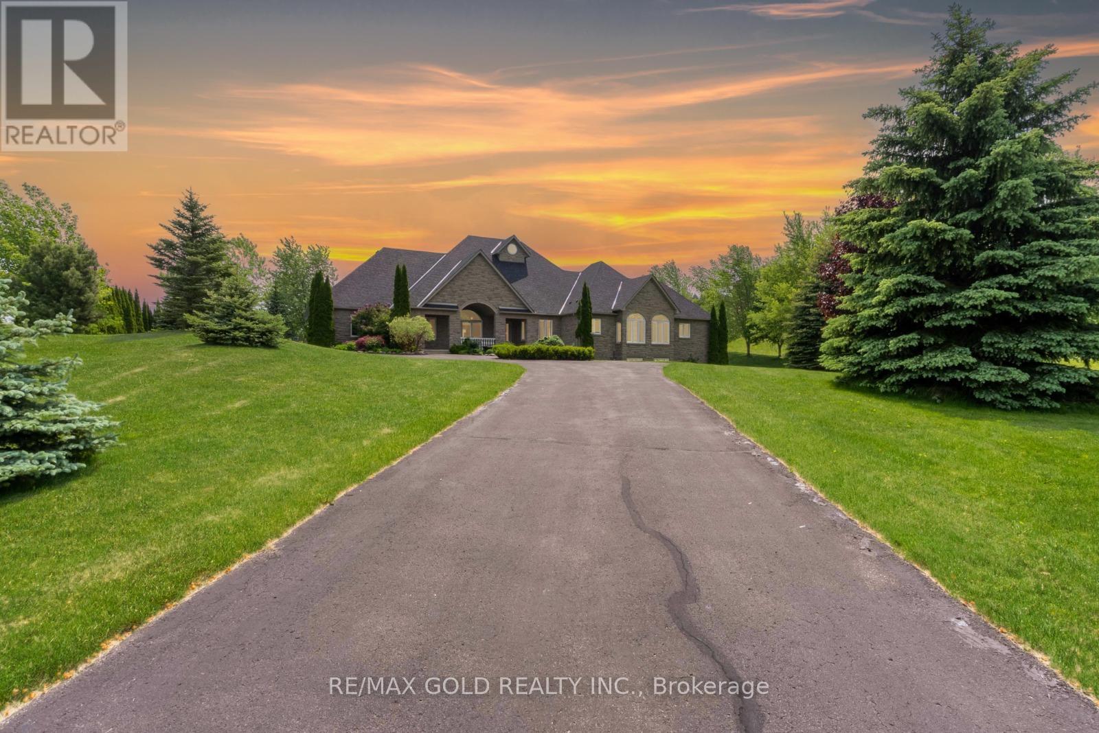17 HIGHCREST ROAD, Caledon, Ontario