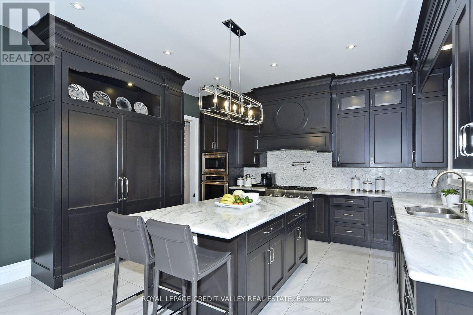 47 Nave Street, Vaughan, Ontario  L4H 4K5 - Photo 13 - N12457325