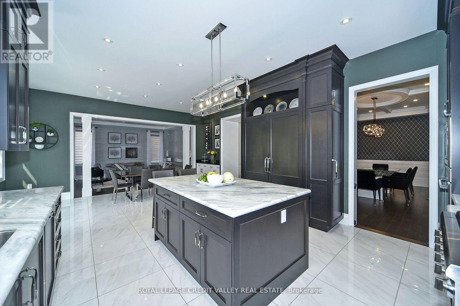 47 Nave Street, Vaughan, Ontario  L4H 4K5 - Photo 15 - N12457325