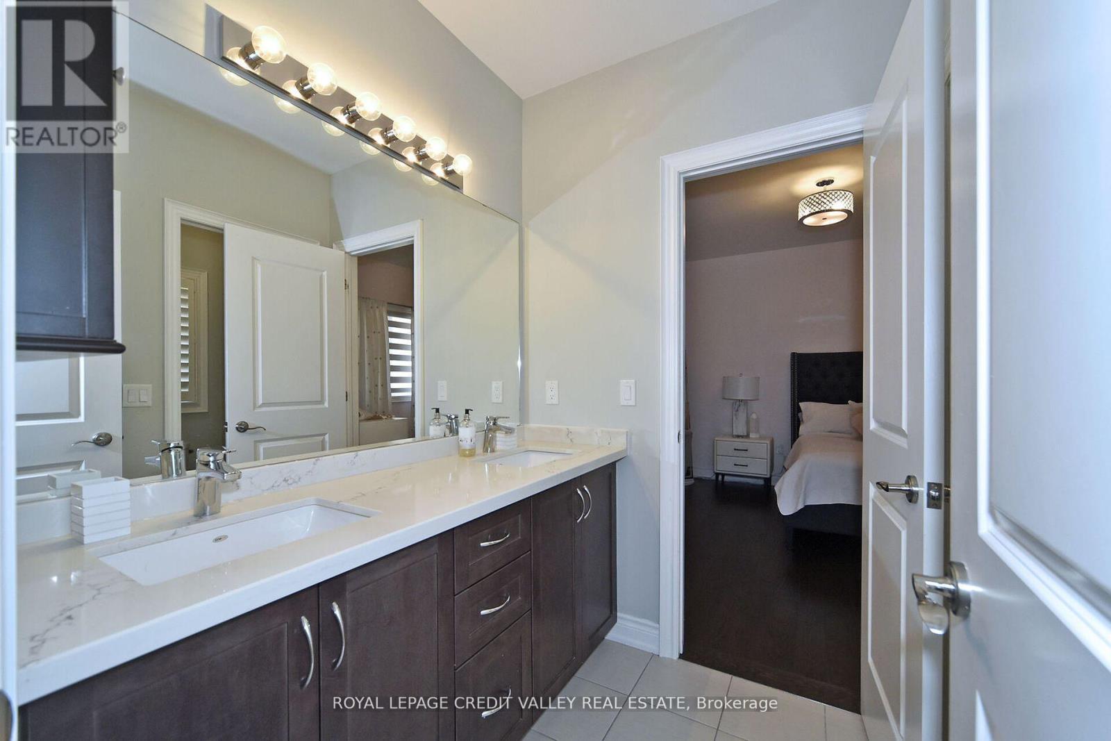47 Nave Street, Vaughan, Ontario  L4H 4K5 - Photo 29 - N12457325