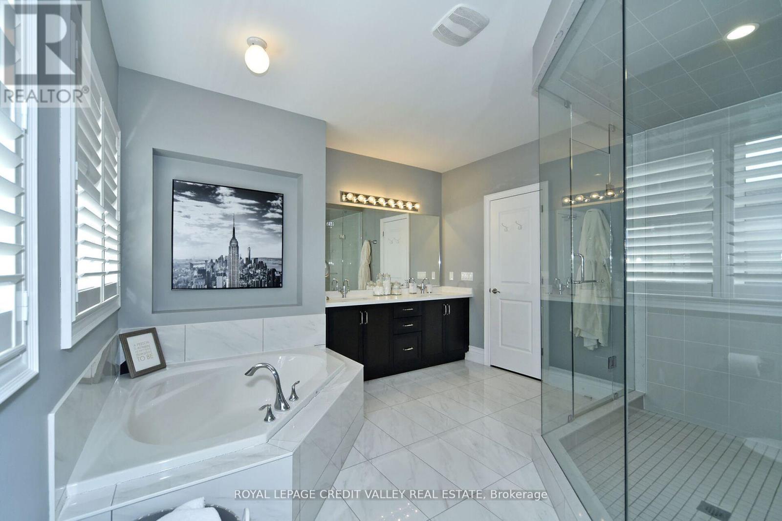 47 Nave Street, Vaughan, Ontario  L4H 4K5 - Photo 39 - N12457325