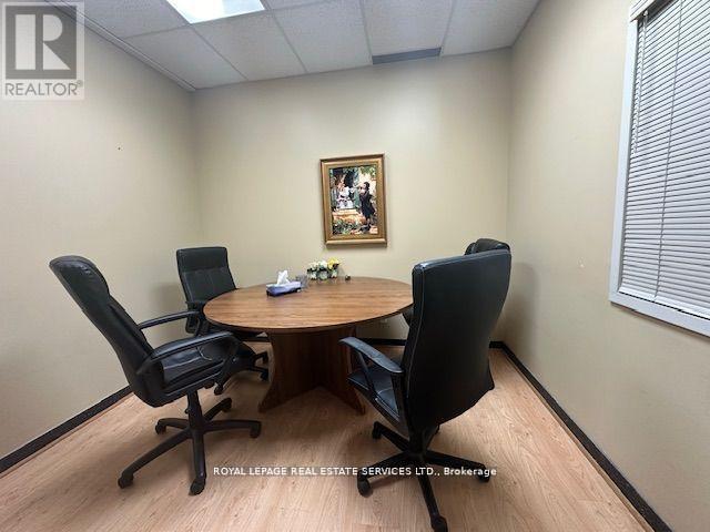 27 - 7626a Yonge Street, Vaughan, Ontario  L4J 1V9 - Photo 9 - N12457342