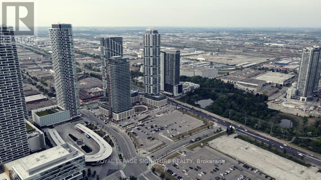 3205 - 7890 JANE STREET, Vaughan, Ontario