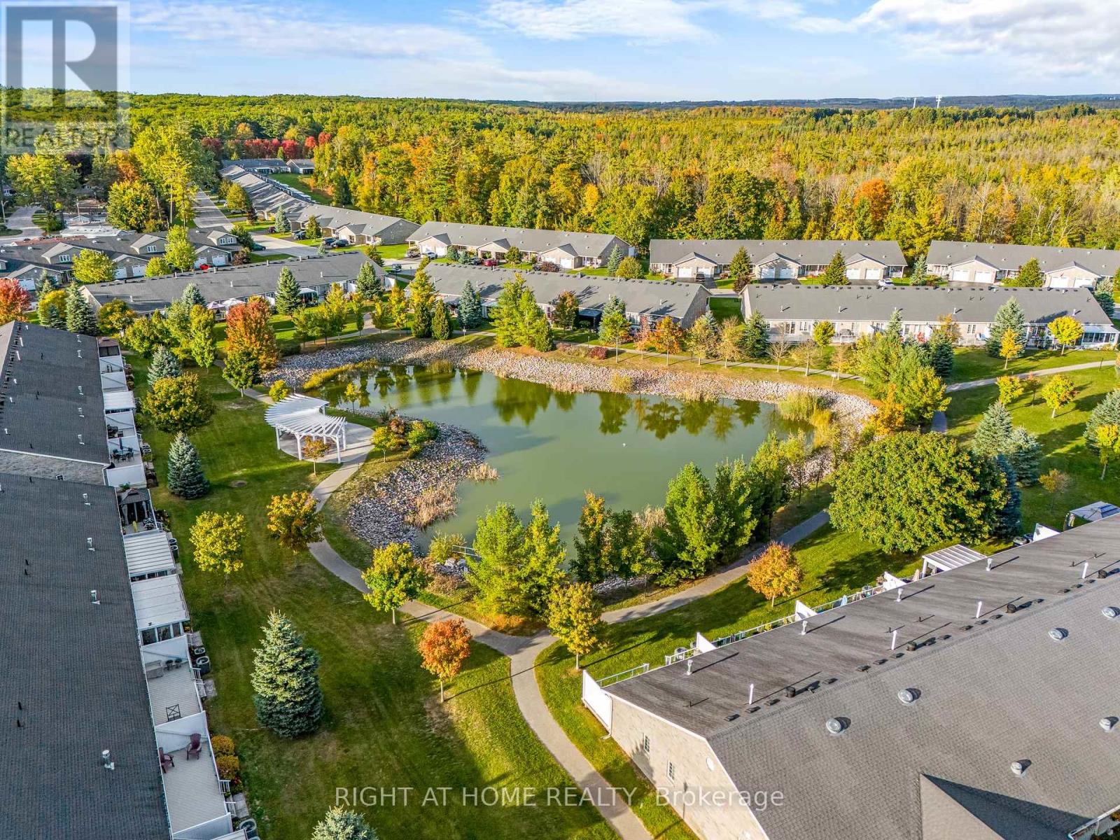3 Carruthers Street S, Wasaga Beach, Ontario  L9Z 1K2 - Photo 21 - S12457389