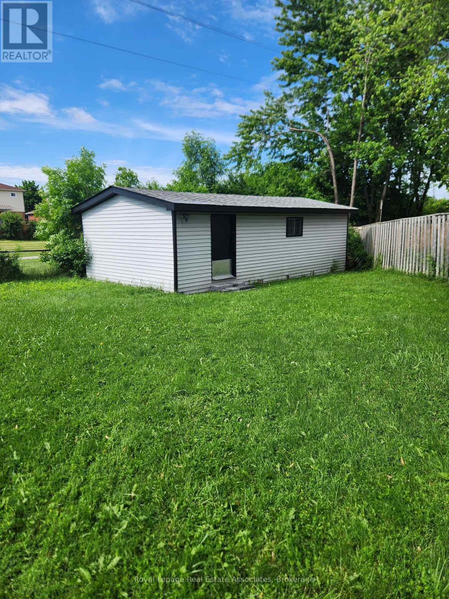 74 O'hara Place, Brampton, Ontario  L6Y 3R7 - Photo 36 - W12457308