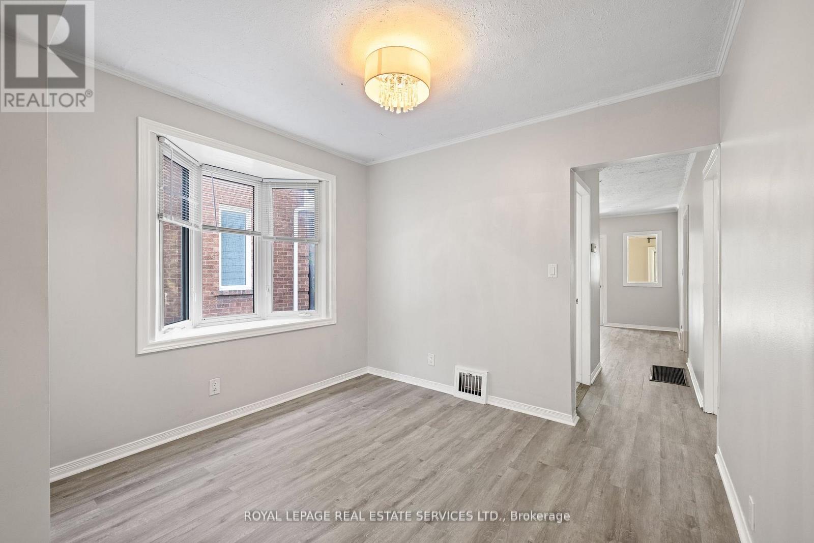 37 Simpson Avenue, Toronto, Ontario  M8Z 1C9 - Photo 12 - W12457313