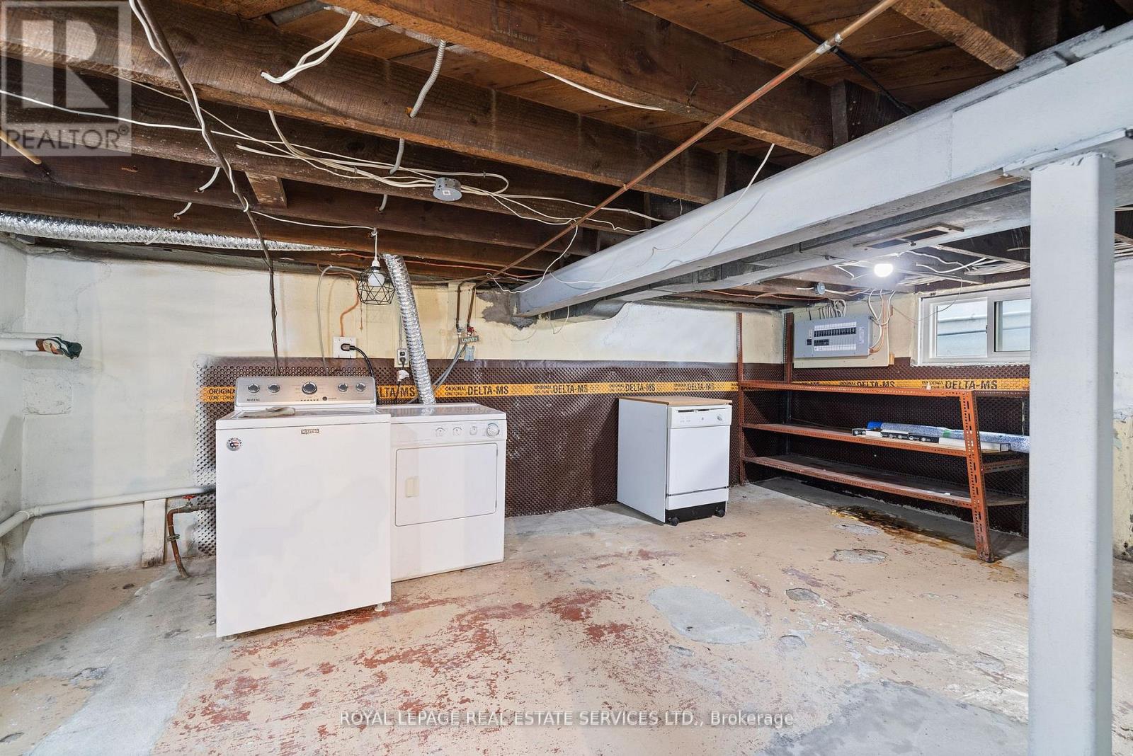 37 Simpson Avenue, Toronto, Ontario  M8Z 1C9 - Photo 15 - W12457313