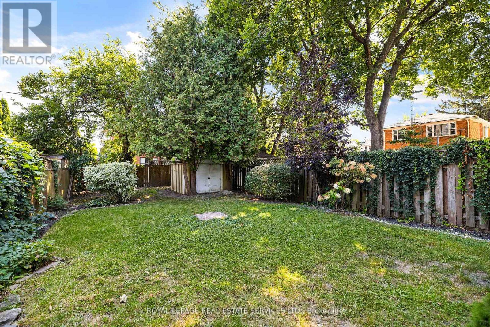 37 Simpson Avenue, Toronto, Ontario  M8Z 1C9 - Photo 18 - W12457313