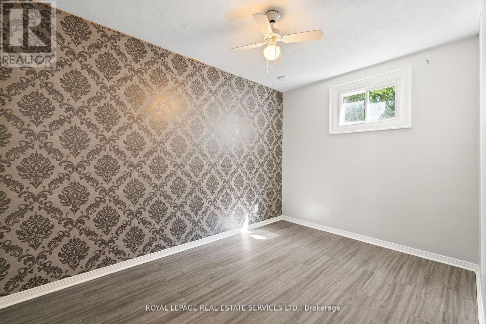 37 Simpson Avenue, Toronto, Ontario  M8Z 1C9 - Photo 8 - W12457313