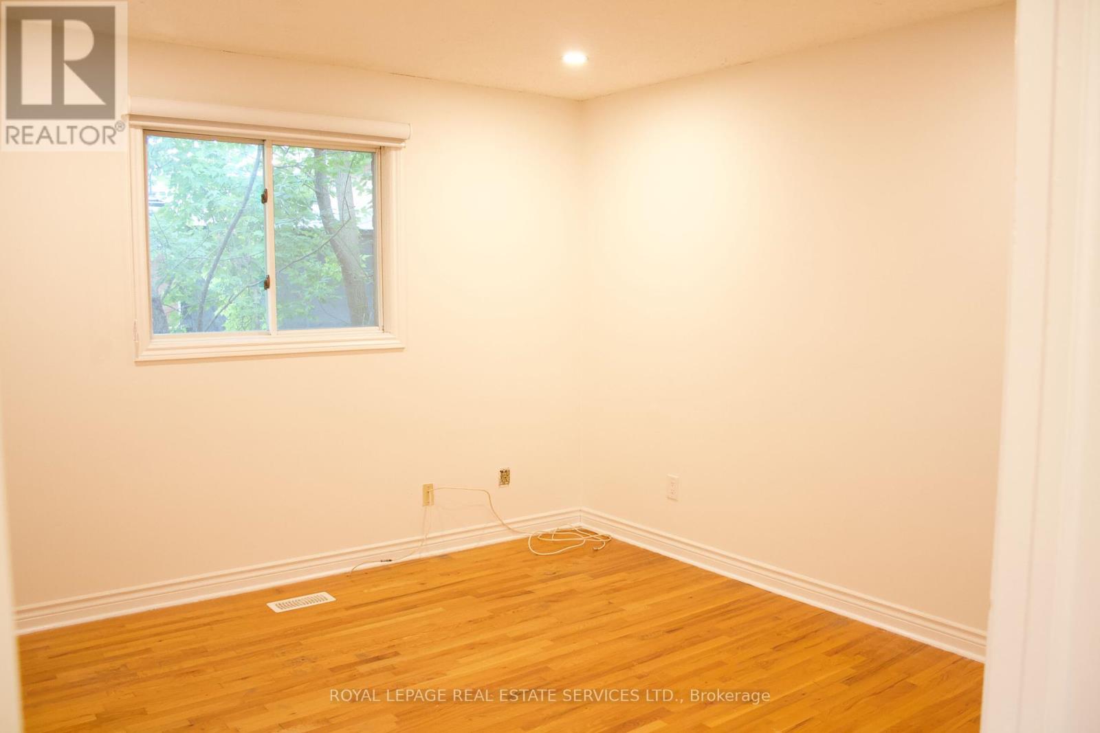 6865 Main Street W, Milton, Ontario  L9T 7Z5 - Photo 22 - W12457317