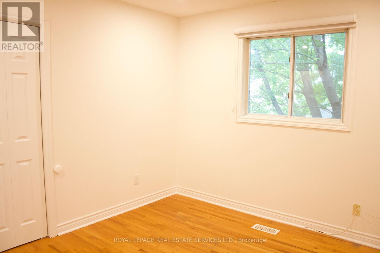 6865 Main Street W, Milton, Ontario  L9T 7Z5 - Photo 23 - W12457317
