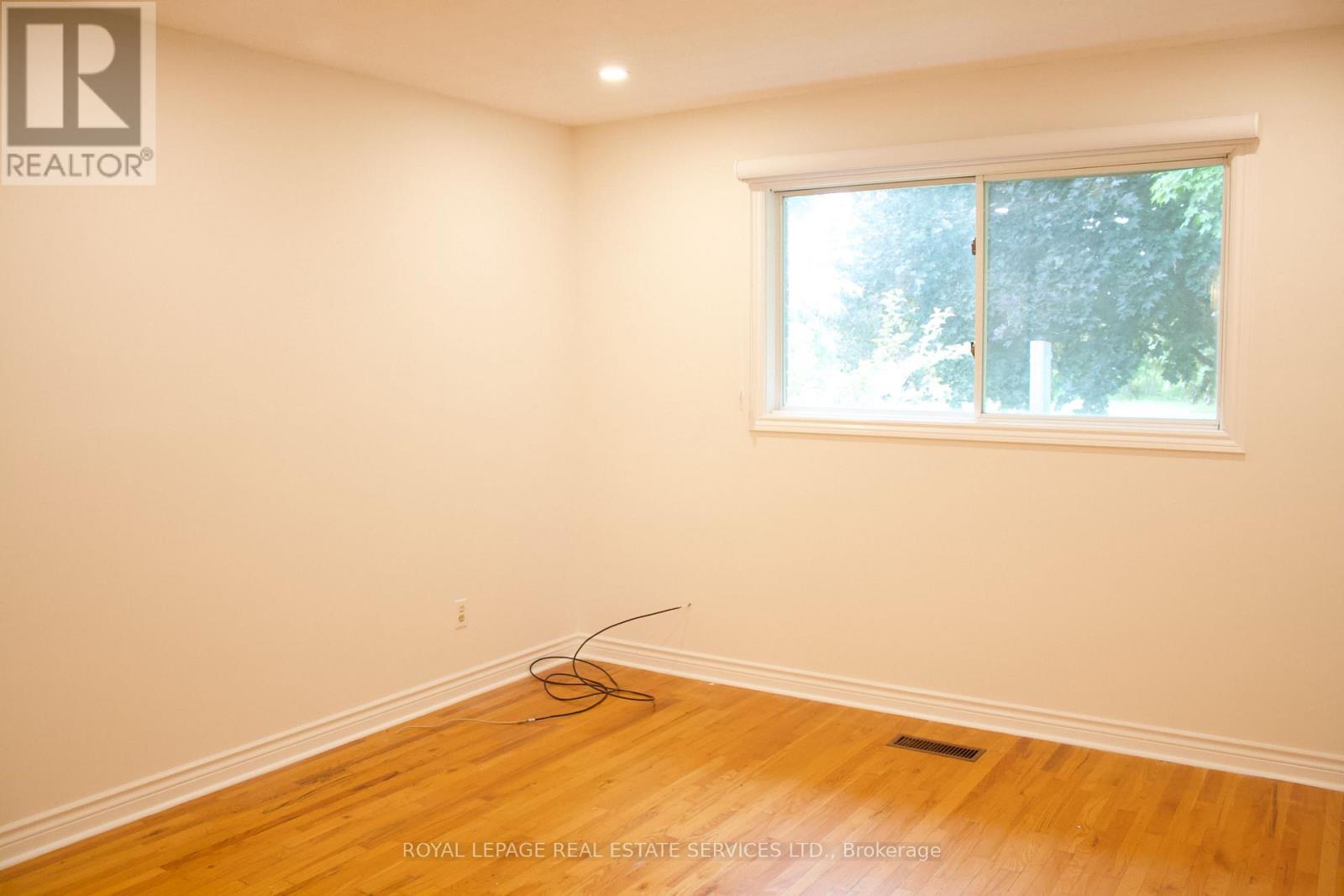 6865 Main Street W, Milton, Ontario  L9T 7Z5 - Photo 26 - W12457317
