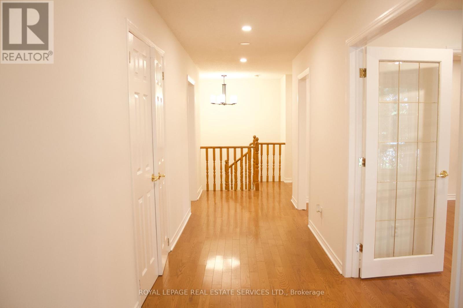 6865 Main Street W, Milton, Ontario  L9T 7Z5 - Photo 3 - W12457317
