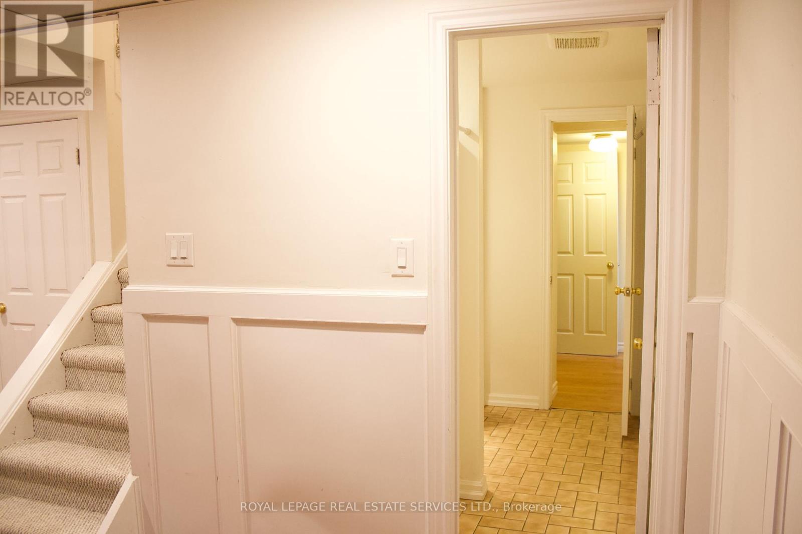 6865 Main Street W, Milton, Ontario  L9T 7Z5 - Photo 36 - W12457317