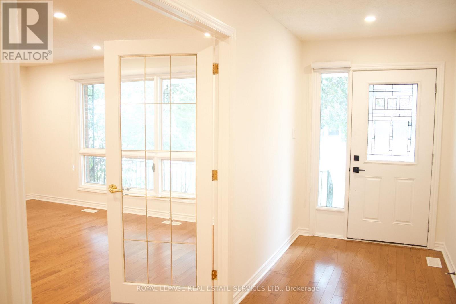 6865 Main Street W, Milton, Ontario  L9T 7Z5 - Photo 5 - W12457317