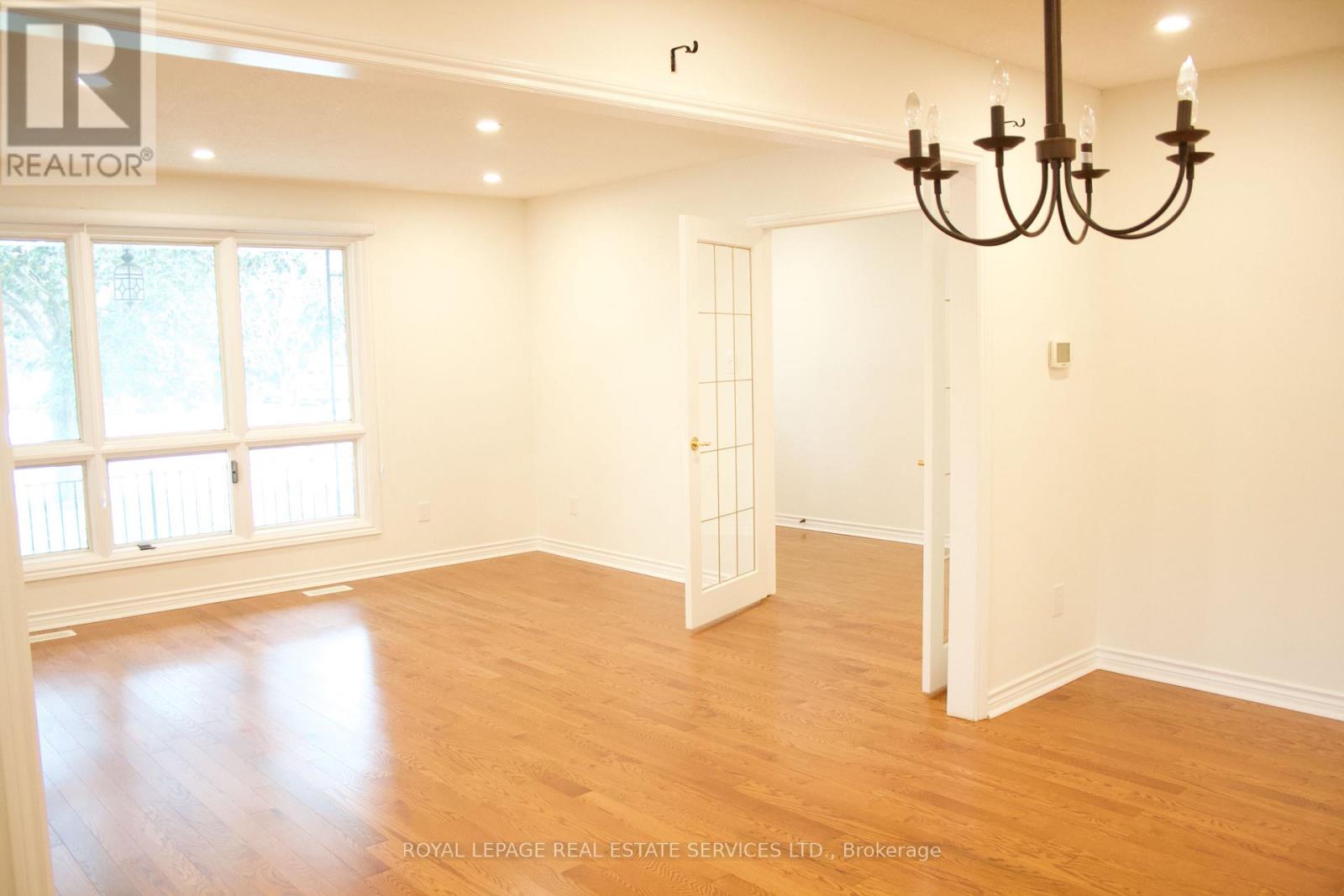 6865 Main Street W, Milton, Ontario  L9T 7Z5 - Photo 8 - W12457317