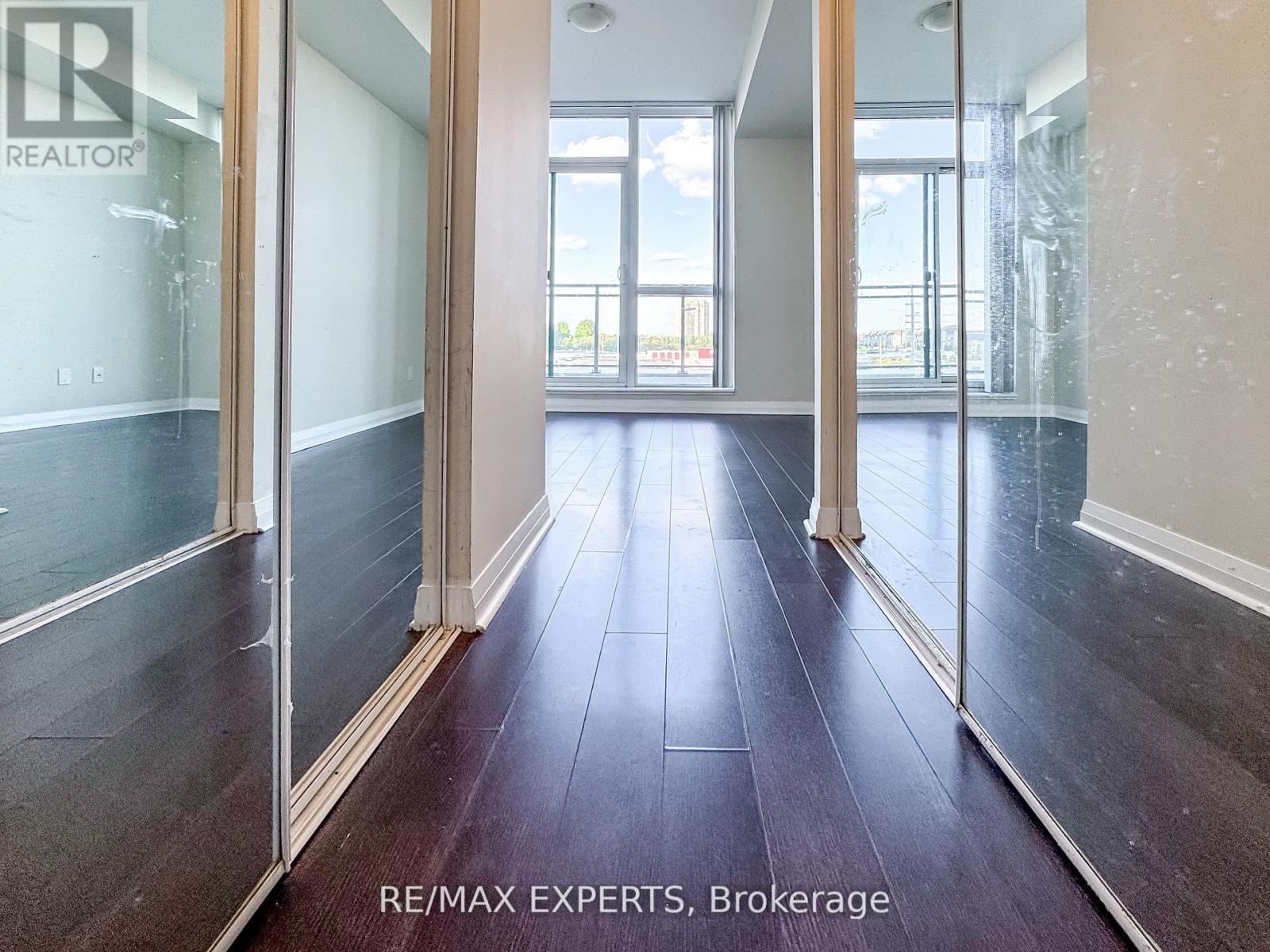 504 - 55 Eglinton Avenue W, Mississauga, Ontario  L5R 0E4 - Photo 28 - W12457318