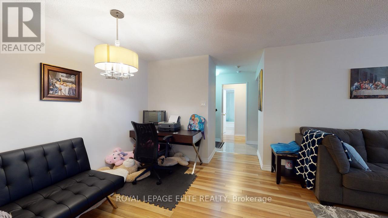 202 - 700 Constellation Drive, Mississauga, Ontario  L5R 3G8 - Photo 15 - W12457329