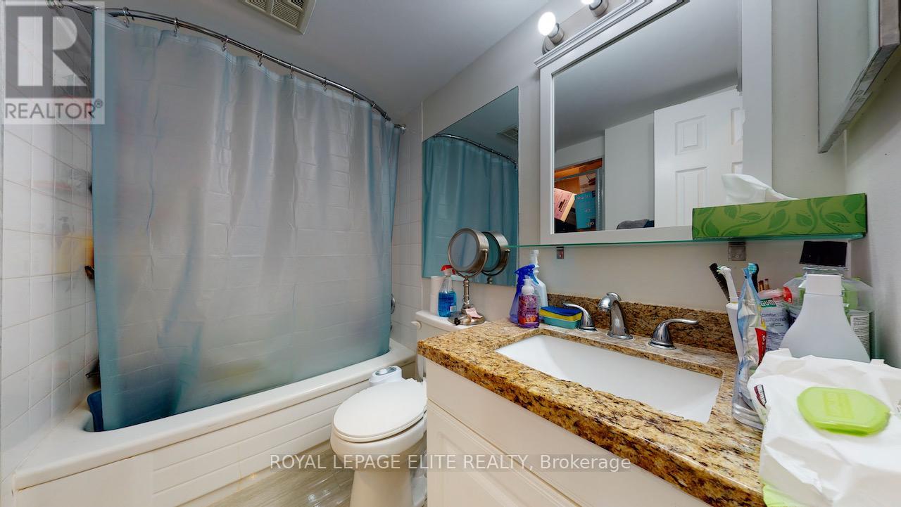 202 - 700 Constellation Drive, Mississauga, Ontario  L5R 3G8 - Photo 18 - W12457329