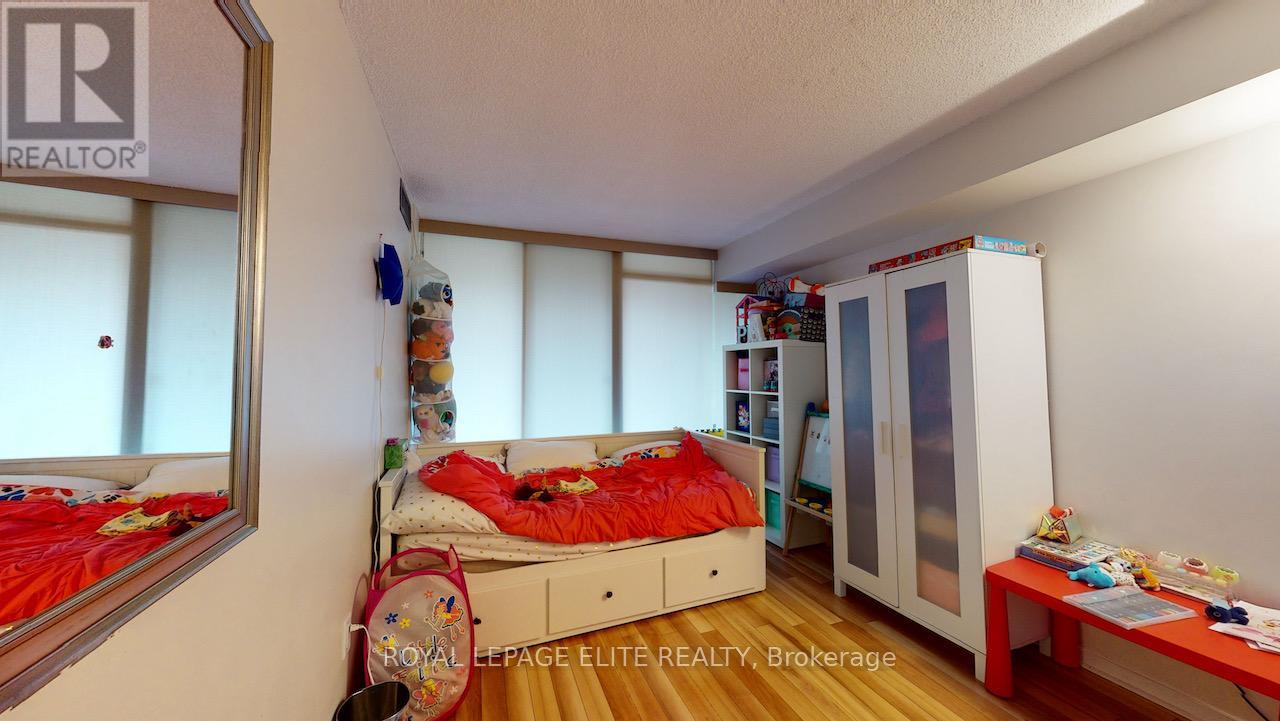 202 - 700 Constellation Drive, Mississauga, Ontario  L5R 3G8 - Photo 19 - W12457329