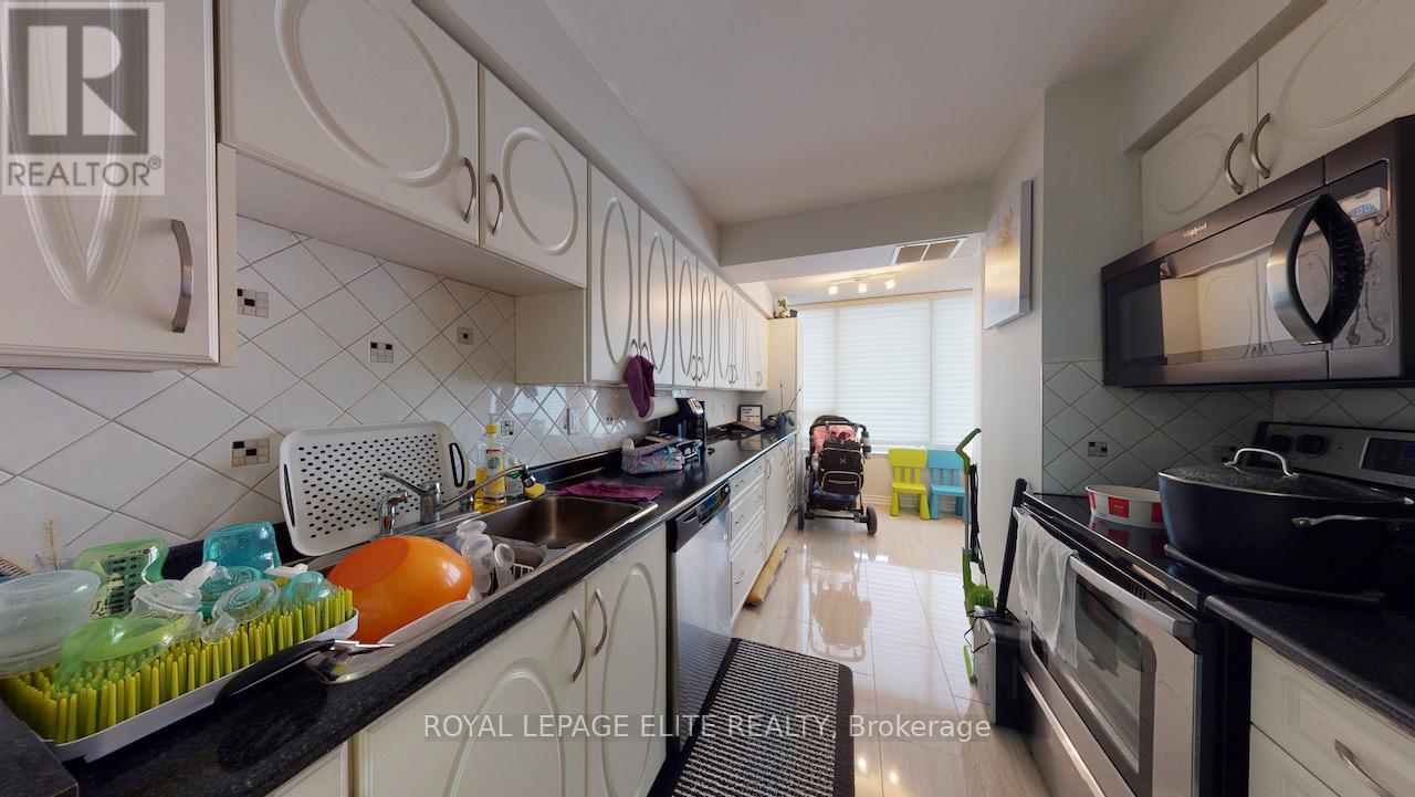202 - 700 Constellation Drive, Mississauga, Ontario  L5R 3G8 - Photo 7 - W12457329