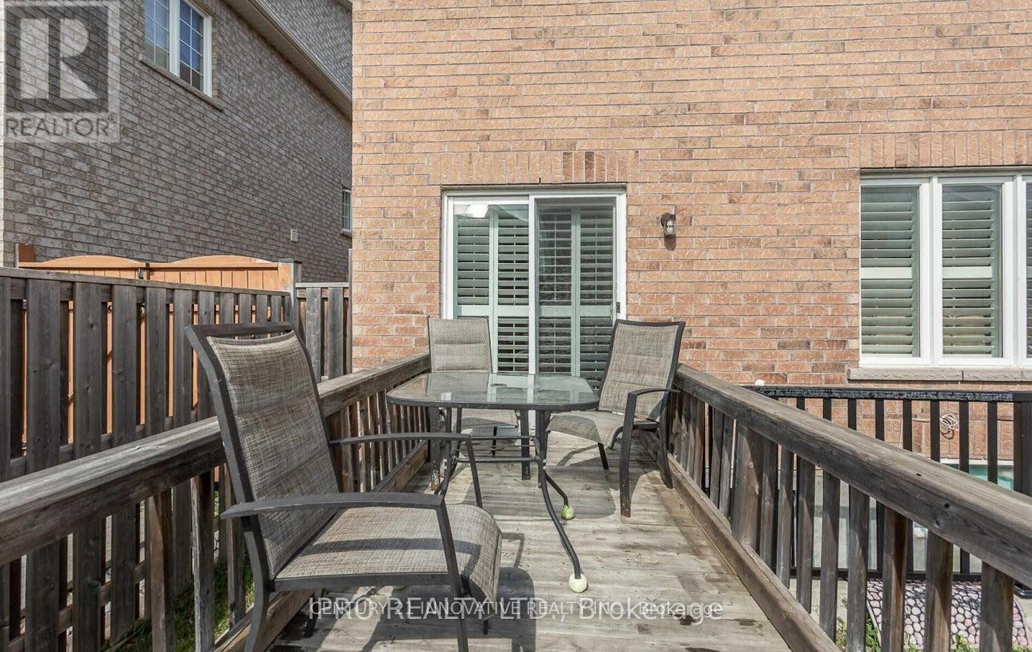 126 Footbridge Crescent, Brampton, Ontario  L6R 0T9 - Photo 31 - W12457338
