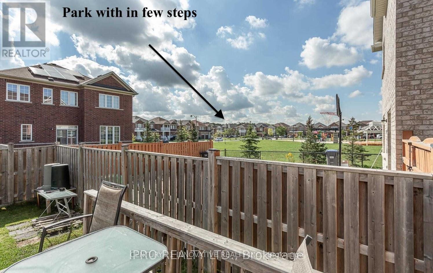 126 Footbridge Crescent, Brampton, Ontario  L6R 0T9 - Photo 32 - W12457338