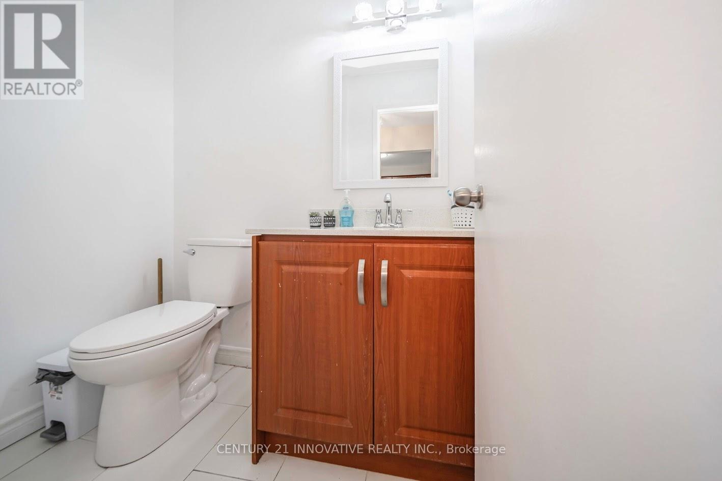 5 - 3175 Kirwin Avenue, Mississauga, Ontario  L5A 3M4 - Photo 16 - W12457348