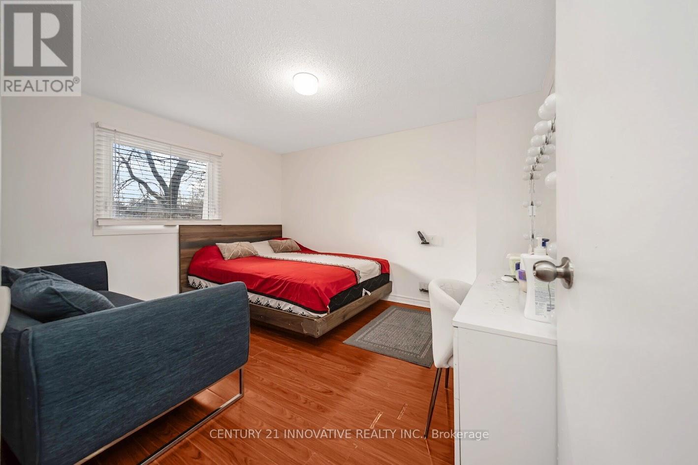 5 - 3175 Kirwin Avenue, Mississauga, Ontario  L5A 3M4 - Photo 18 - W12457348