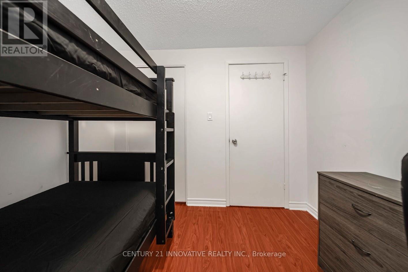 5 - 3175 Kirwin Avenue, Mississauga, Ontario  L5A 3M4 - Photo 25 - W12457348