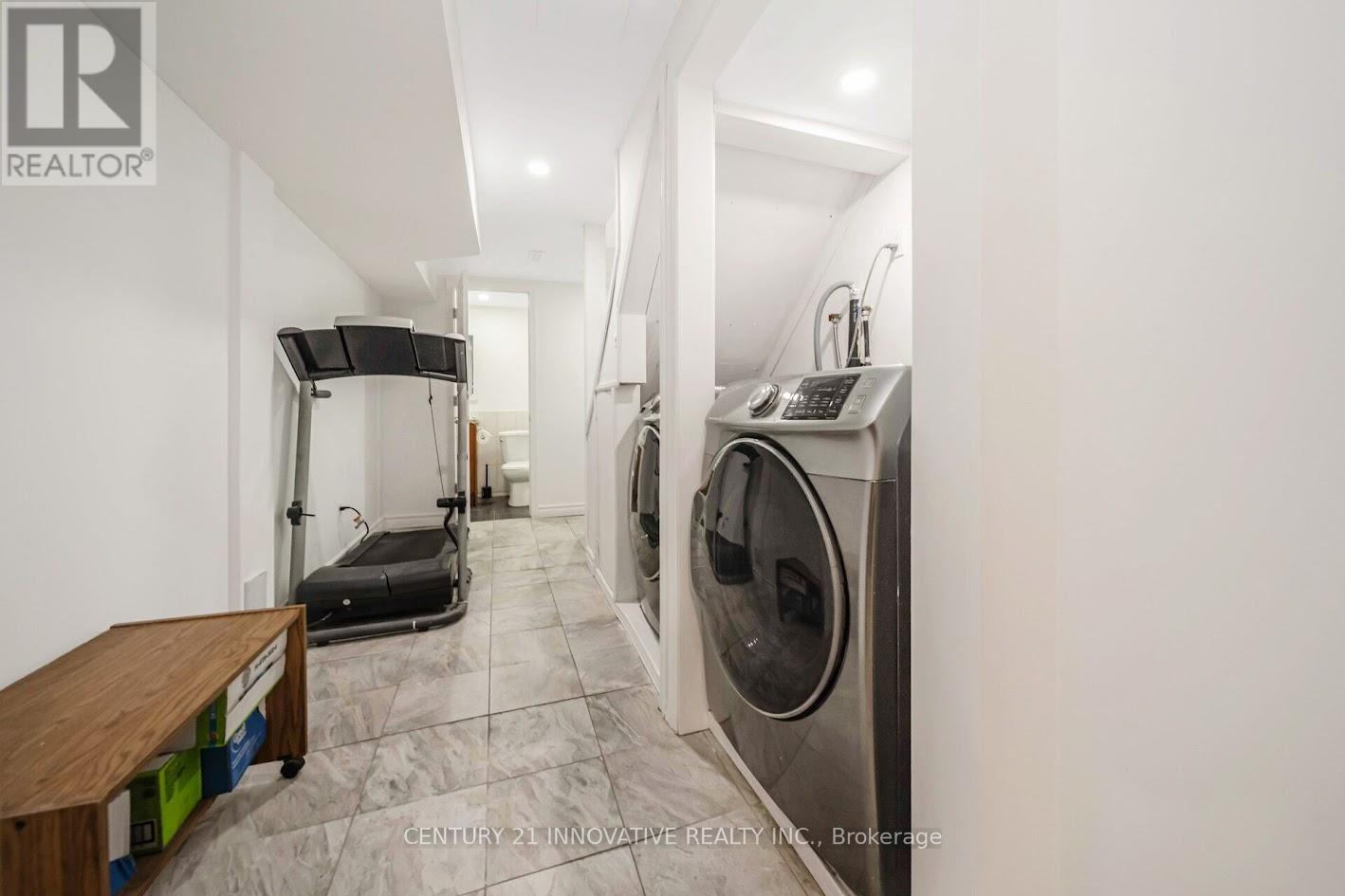 5 - 3175 Kirwin Avenue, Mississauga, Ontario  L5A 3M4 - Photo 32 - W12457348