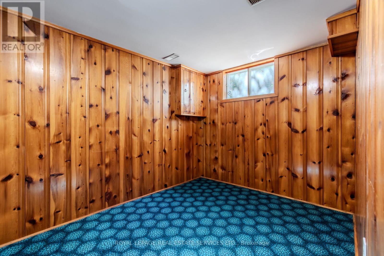 264 Tottenham Road, Burlington, Ontario  L7L 4G7 - Photo 36 - W12457349