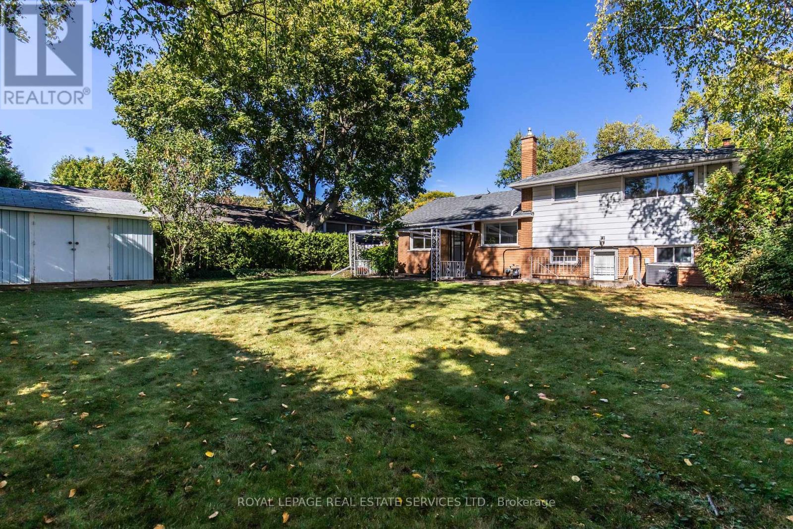 264 Tottenham Road, Burlington, Ontario  L7L 4G7 - Photo 49 - W12457349