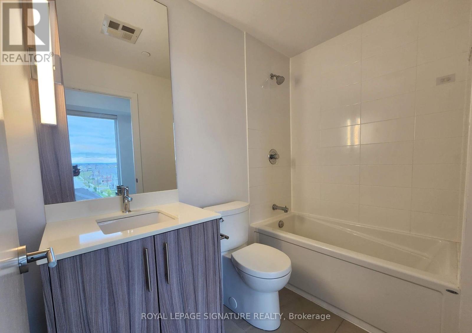 509 - 225 Veterans Drive, Brampton, Ontario  L7A 5L7 - Photo 10 - W12457352