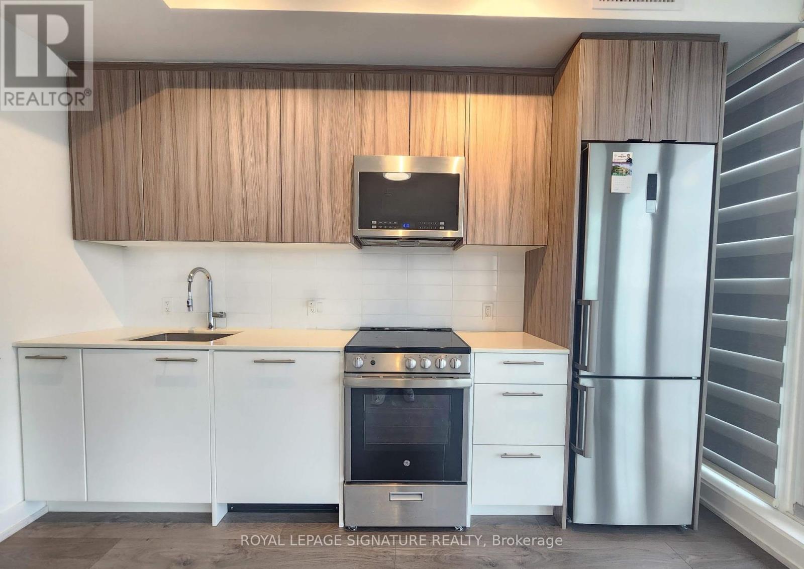 509 - 225 Veterans Drive, Brampton, Ontario  L7A 5L7 - Photo 4 - W12457352