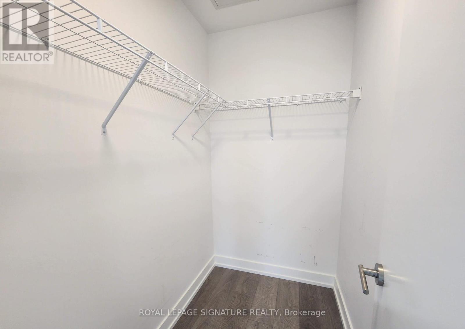 509 - 225 Veterans Drive, Brampton, Ontario  L7A 5L7 - Photo 8 - W12457352