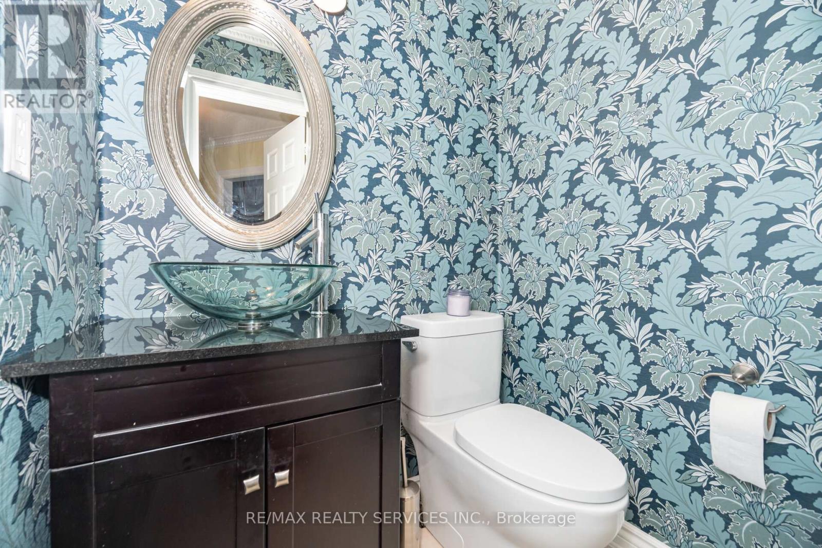 30 Starling Court, Brampton, Ontario  L6Z 3P5 - Photo 20 - W12457355