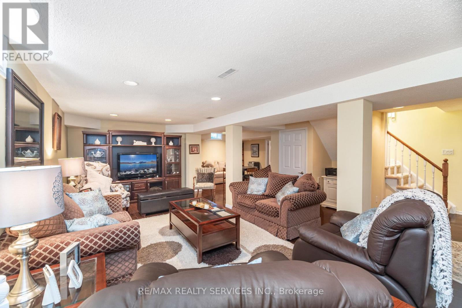 30 Starling Court, Brampton, Ontario  L6Z 3P5 - Photo 32 - W12457355