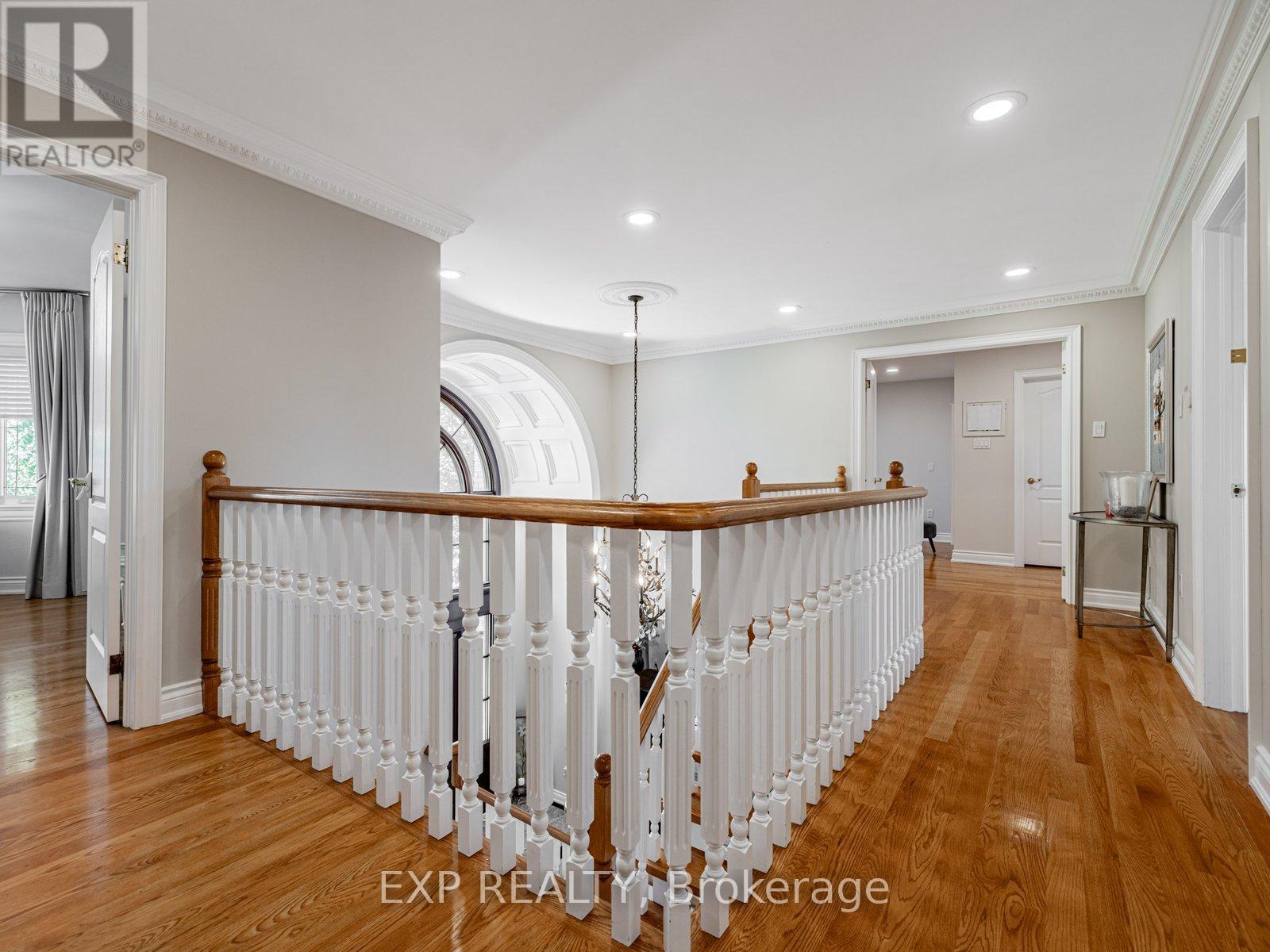 13 Bourdon Avenue, Toronto, Ontario  M6L 2Y7 - Photo 24 - W12457369