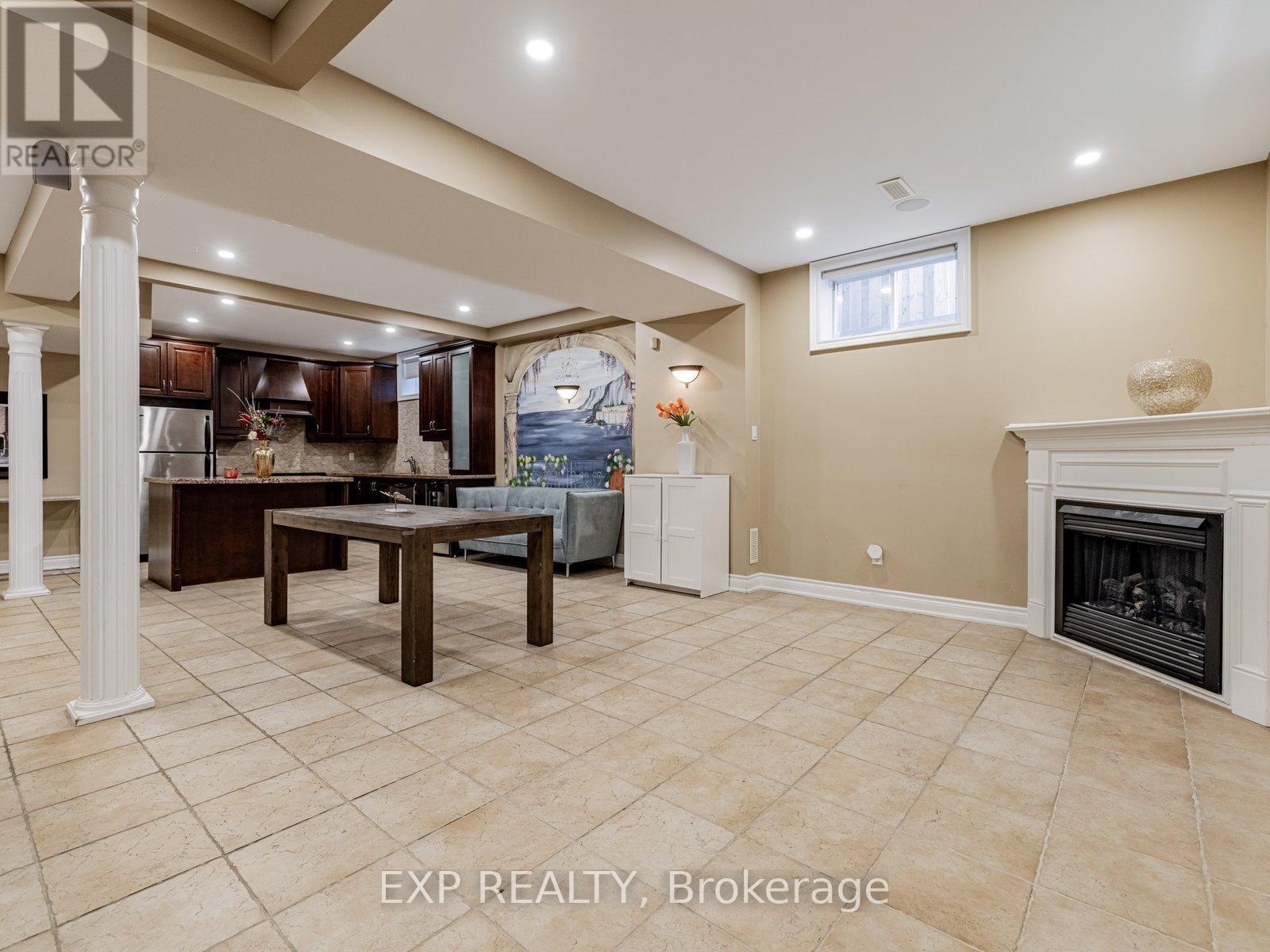 13 Bourdon Avenue, Toronto, Ontario  M6L 2Y7 - Photo 31 - W12457369