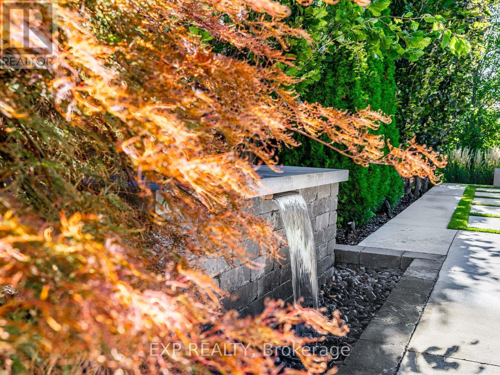 13 Bourdon Avenue, Toronto, Ontario  M6L 2Y7 - Photo 45 - W12457369